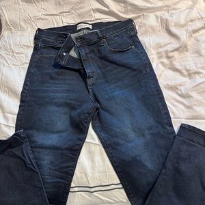 Abercrombie Super skinny high rise 32